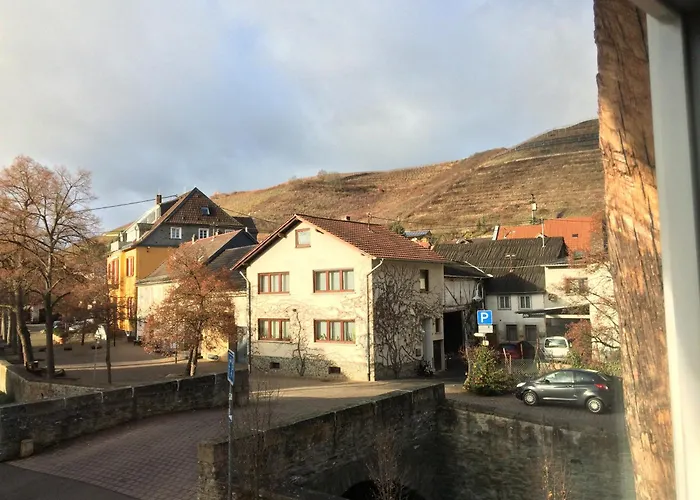 2 * Wallhausen (Rhineland-Palatinate)